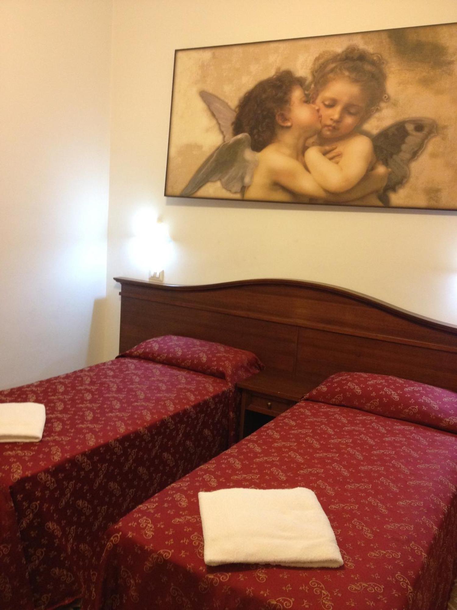 Guesthouse Alex II Рим Номер фото